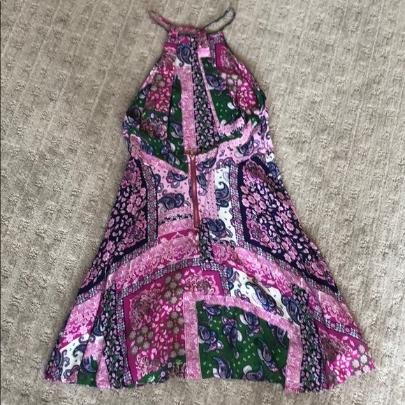 Pattern dress - Picture 2 of 2